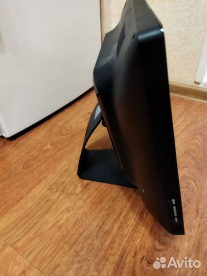 Моноблок IRU AIO M22