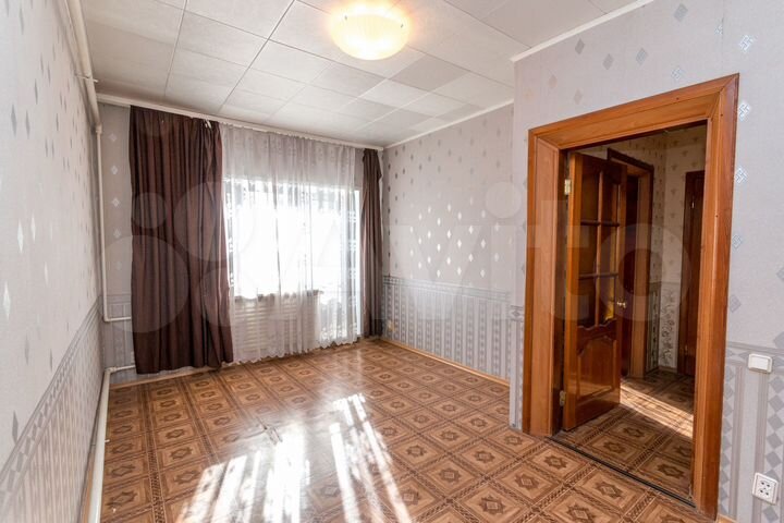 Дом 414 м² на участке 9,5 сот.