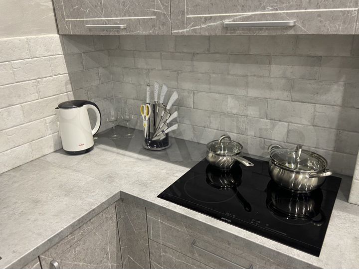 1-к. квартира, 42 м², 2/14 эт.