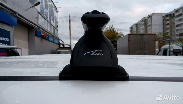 Багажник на крышу lux