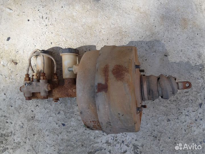 Вут УАЗ вакуумный усилитель с тормозным циллиндром