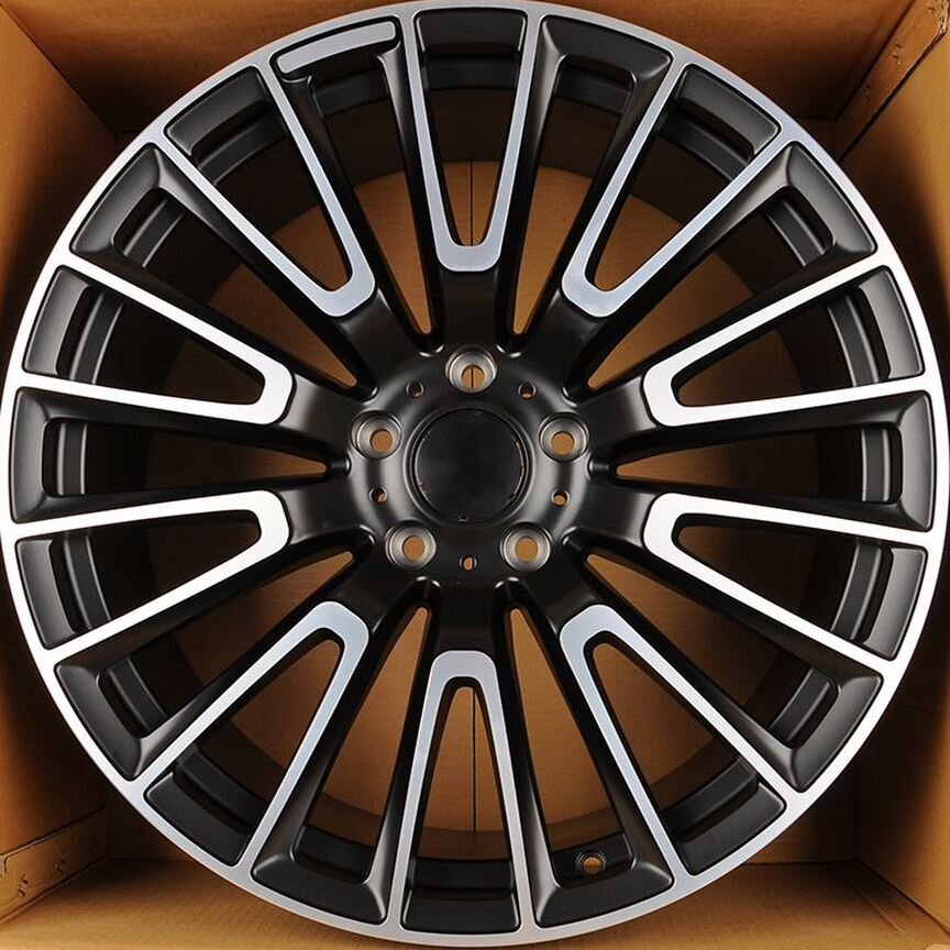 Литые диски Mercedes-Benz 10×R22 5×130