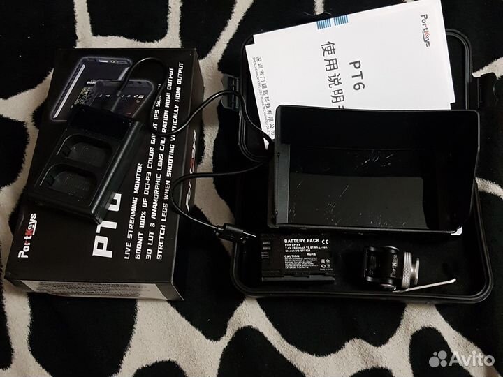 Накамерный монитор portkeys pt6