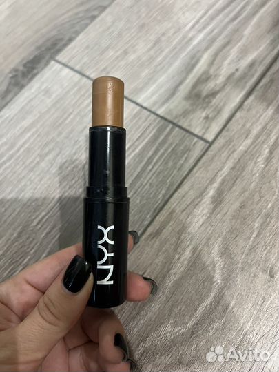 Тональный крем в стике nyx контуринг