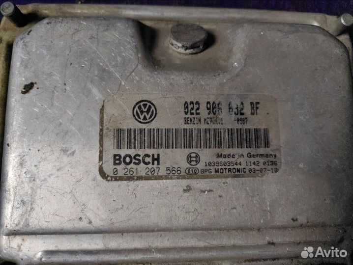 Блок управления двигателем Volkswagen Touareg 7LA