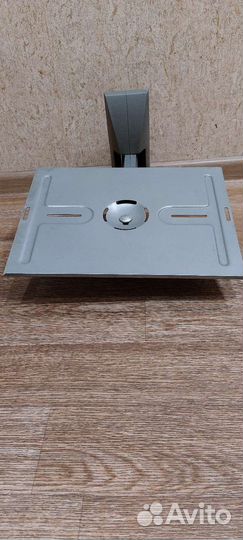 Кронштейн для телевизора на стену