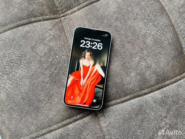 iPhone 13, 256 ГБ