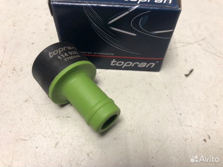 Клапан вентиляции картерных газов Audi 100 C3