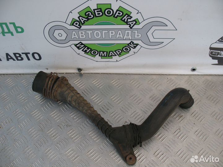 Патрубок интеркулера Шкода Октавия 1.9d A4 1U