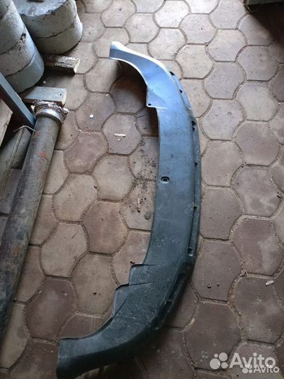 Спойлер переднего бампера Фольксваген Пассат