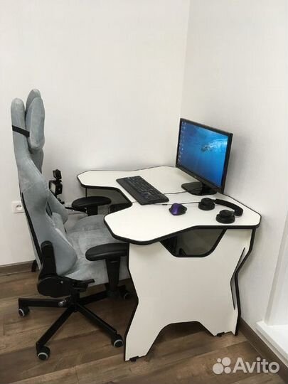 Геймерский Компьютерный игровой стол