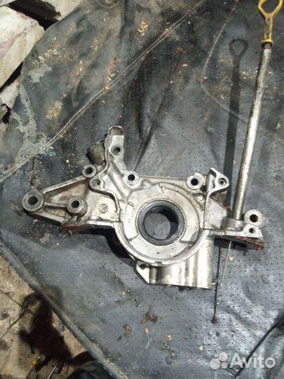 Масленный насос mazda familia 1.5 110 лс