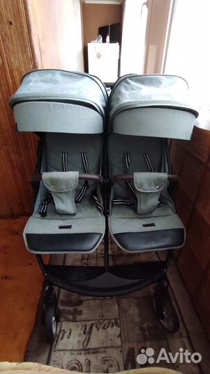 Прогулочная коляска для двойни Pituso Duocity