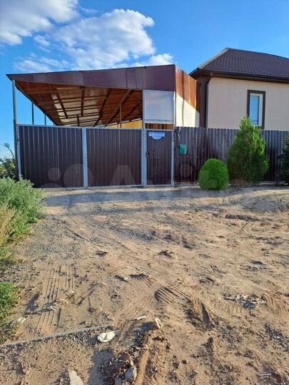 Коттедж 207 м² на участке 6 сот.