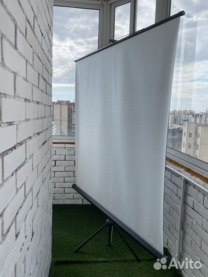 Складной экран для проектора/фотофон