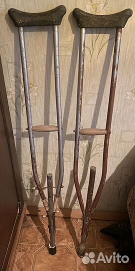 Кружка Эсмарха Судно Костыли Пластырь