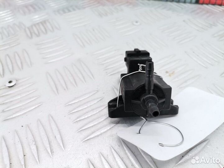 Клапан вакуумного управления Audi A3 8L 1998