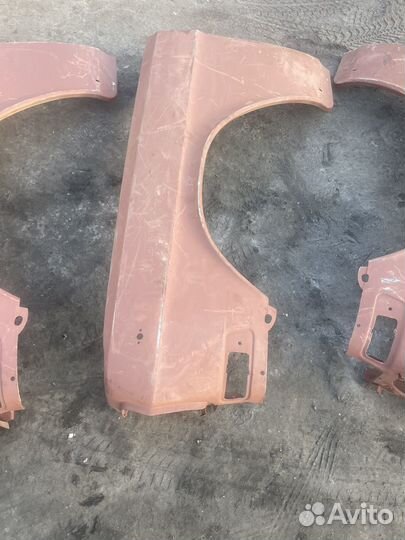 Крыло передний нА газ-2410