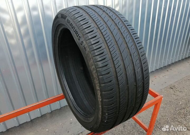 Barum Bravuris 5HM 245/40 R18 97Y