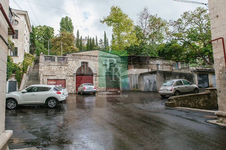 Помещение свободного назначения