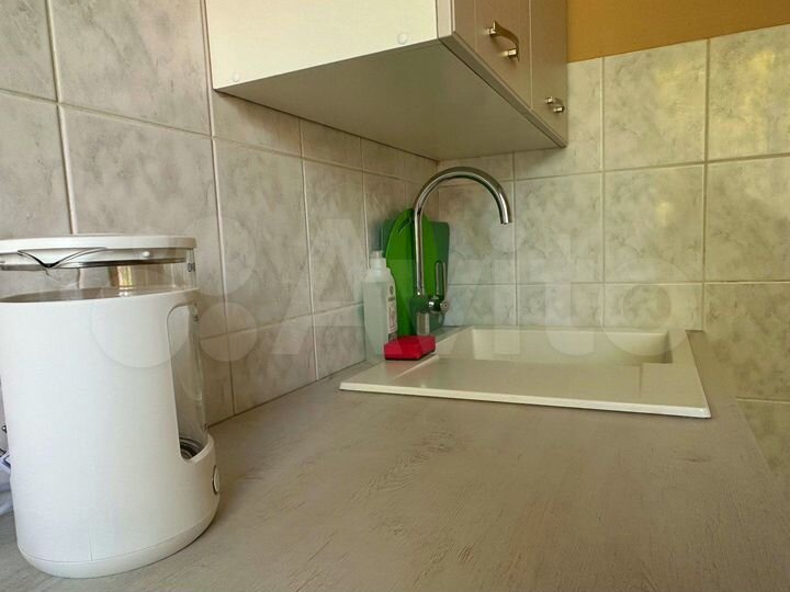 3-к. квартира, 54 м², 1/4 эт.