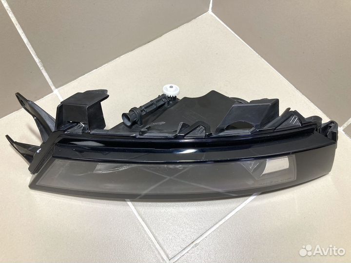 Фара противотуманная правая Skoda Rapid 2013-2020