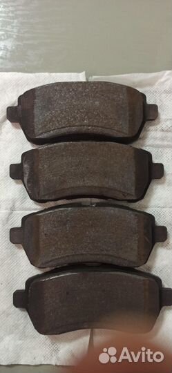 Тормозные колодки. Передние. TRW. GDB3437