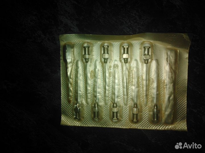 Шприцы и иголки СССР