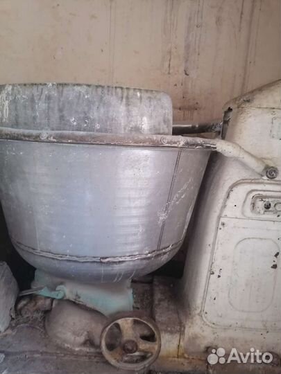 Продаю тестомес