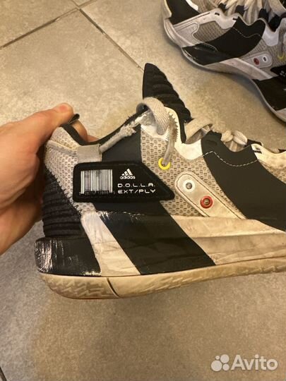 Баскетбольные кроссовки adidas Dame 7 Damenosis