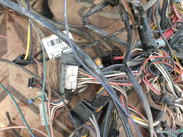 Проводка салона коса рено Логан 1