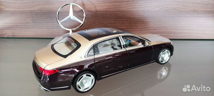 Модель Mercedes-Maybach S650 223 1:18