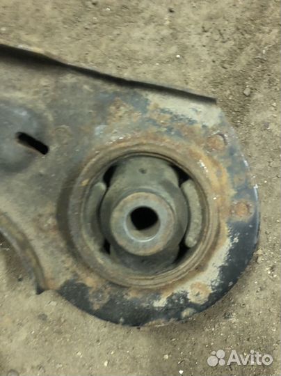 Рычаг правый chevrolet lacetti