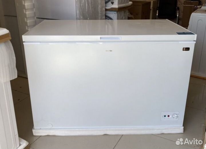 Морозильник новый