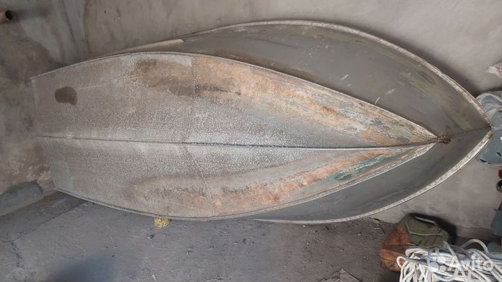 Моторная лодка Прогресс