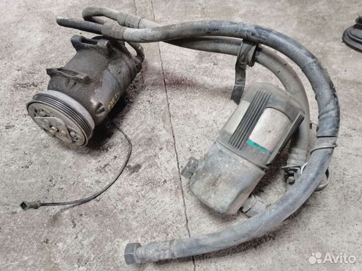 Компрессор кондиционера audi a4 B5 1.8 ARG