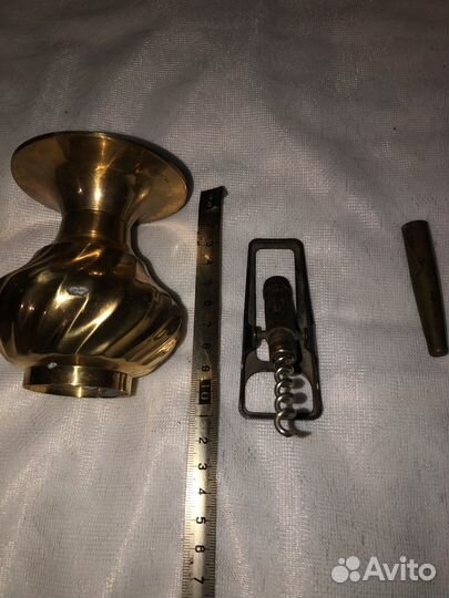 Ваза и штопор