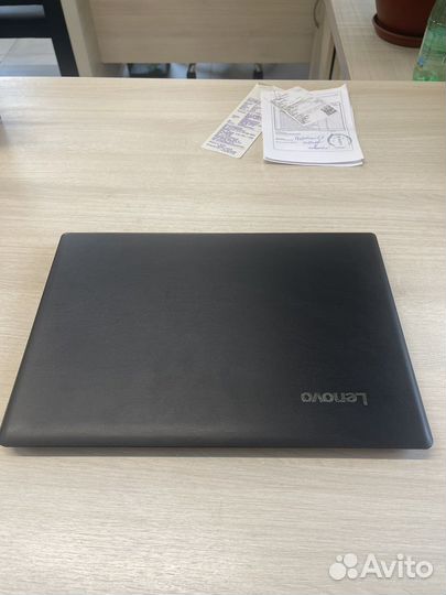 Ноутбук lenovo