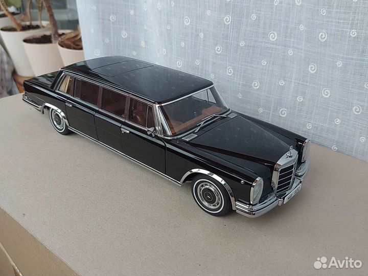 1/18 Mercedes-Benz 600 W100 LWB Autoart