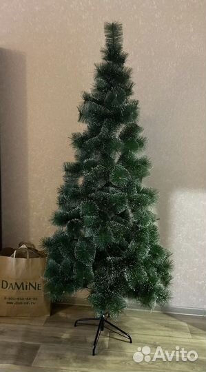 Елка искусственная