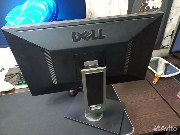 Монитор DeLL 24