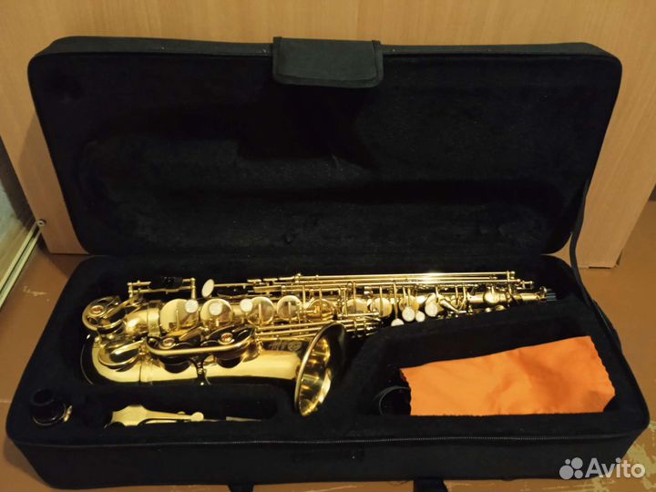 Саксофон альт selmer