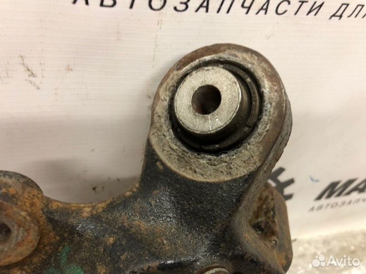 Кулак поворотный задний правый Bmw F25 F26