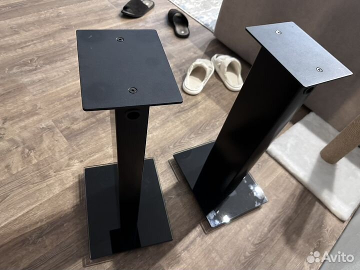 Стойки под акустику Dali Connect Stand M-601 black