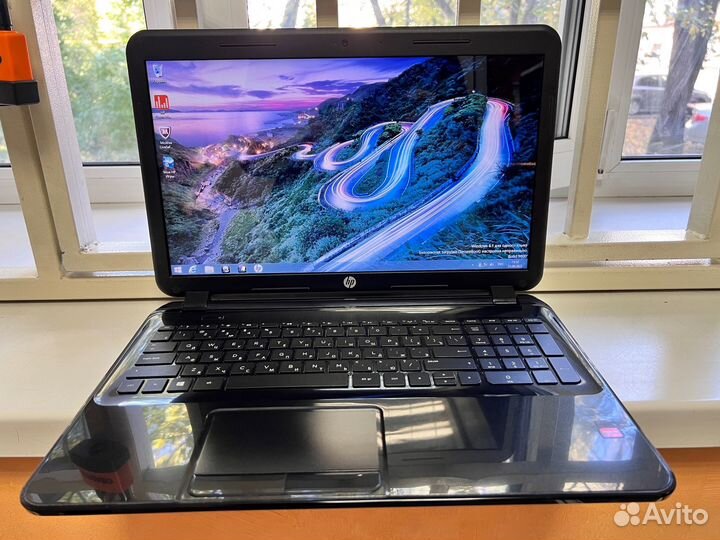 Ноутбук HP 15-d003sr