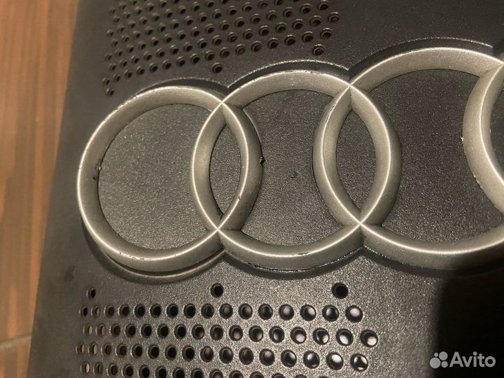 Крышка двигателя audi a4 b6