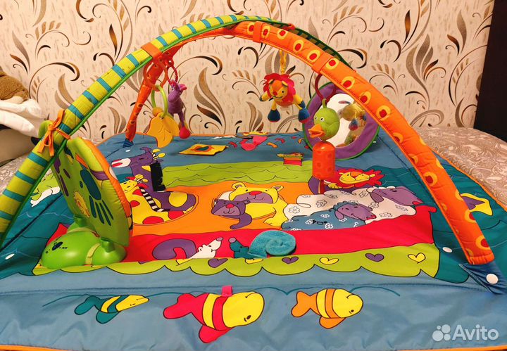 Развивающий коврик tiny love музыкальный