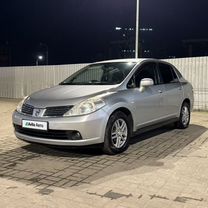 Nissan Tiida Latio 1.5 AT, 2006, 295 000 км, с пробегом, цена 680 000 руб.