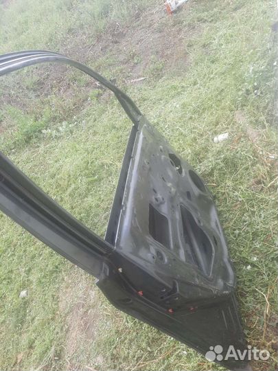 Дверь левая передняя toyota RAV 4 30кузов