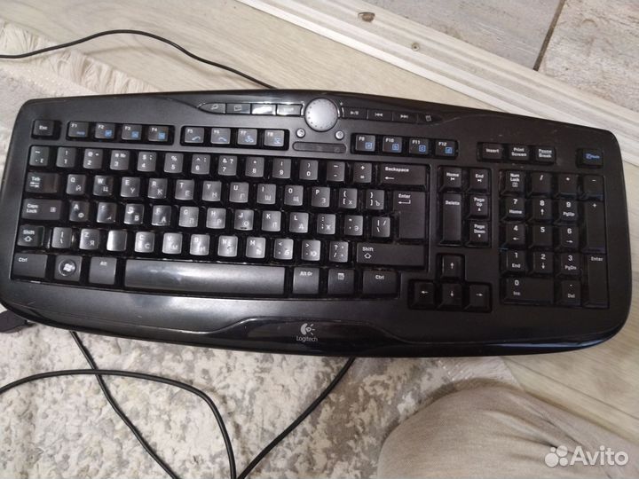 Монитор для компьютера LD